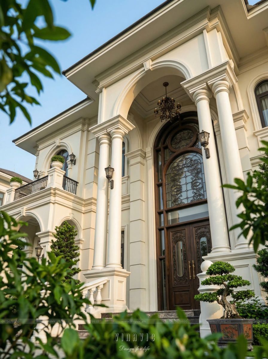 Hệ cột biệt thự 2 tầng phong cách tân cổ điển