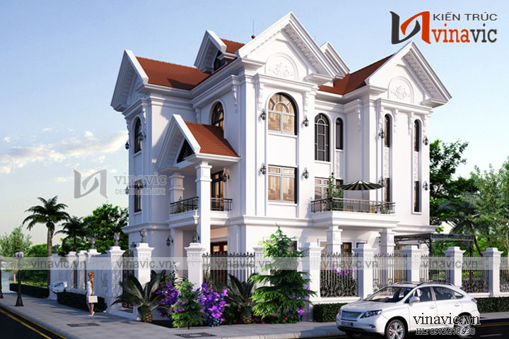 Ngôi nhà đẹp với mái ngói đỏ tươi màu sơn trắng nổi bật giữa thành phố biển Vũng Tàu