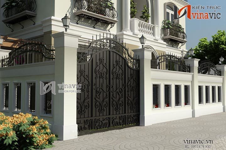 Cận cảnh mẫu cổng đúc nhôm nhà biệt thự tân cổ điển trang trọng
