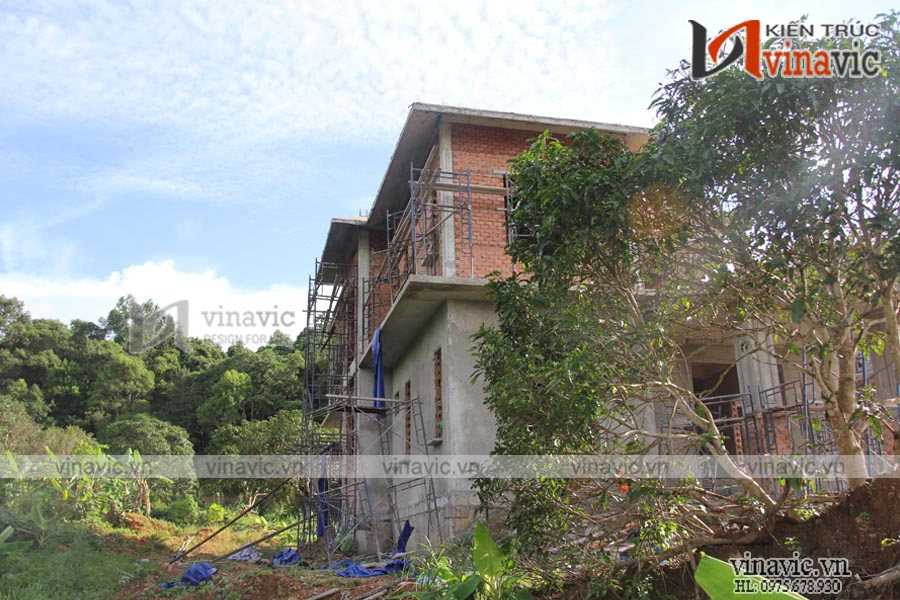 hoan-thien-mau-nha-biet-thu-dep-2-tang-hien-dai-TCbt1802 (3)